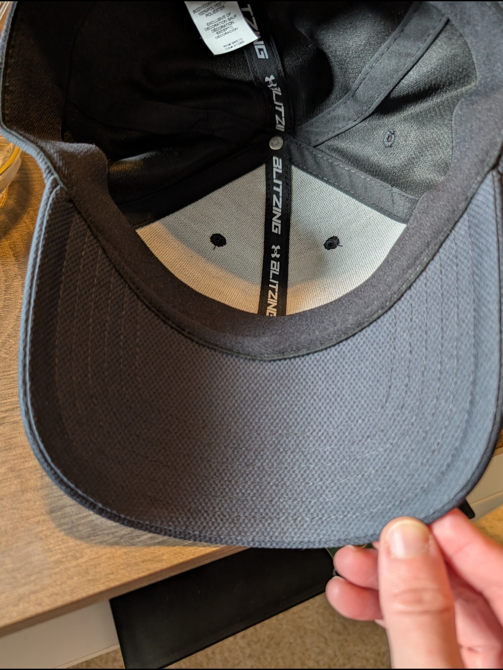 Under Armour Men’s Classic Fit Baseball Cap - Bundle Of 2 Black & Light Gray. - Picture 4 of 9